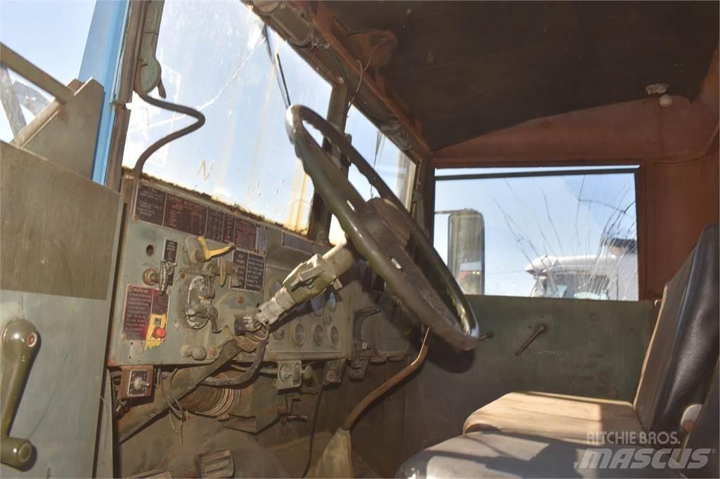 Kaiser M51A2 Грузовики-Самосвалы