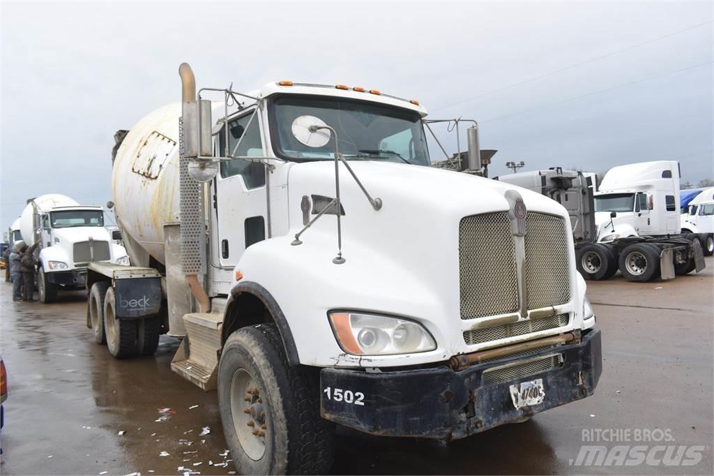 Kenworth T440 Автобетоносмесители
