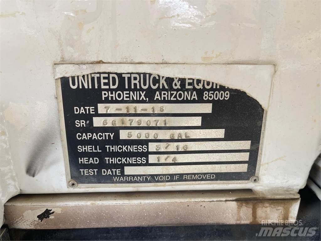 Kenworth T440 Поливочные машины