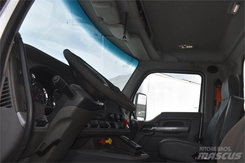 Kenworth T680 Автомобильные краны