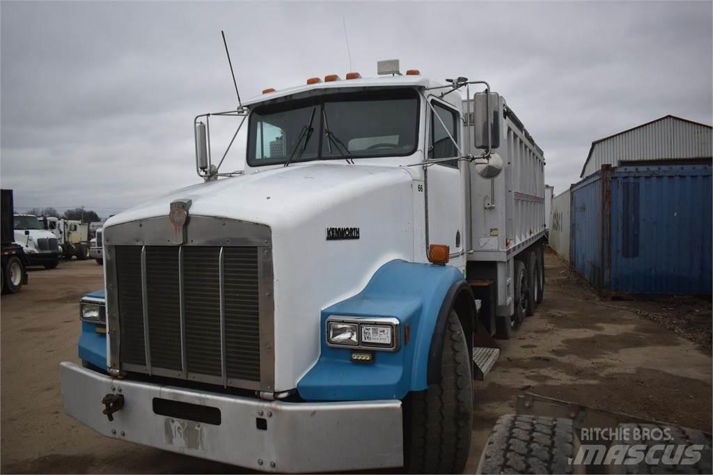 Kenworth T800 Грузовики-Самосвалы