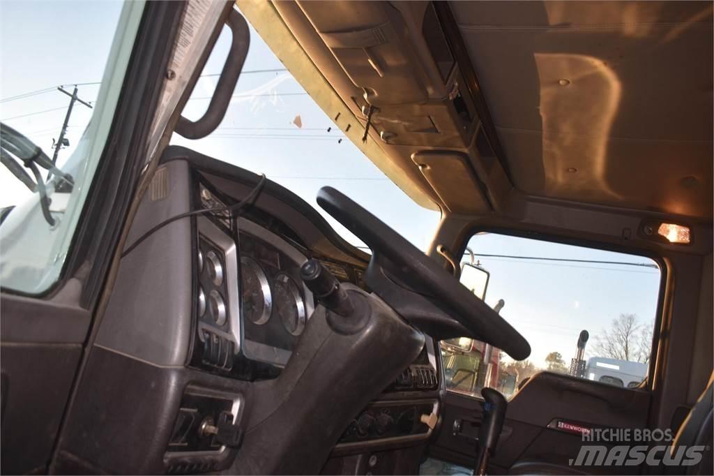 Kenworth T800 Грузовики-Самосвалы
