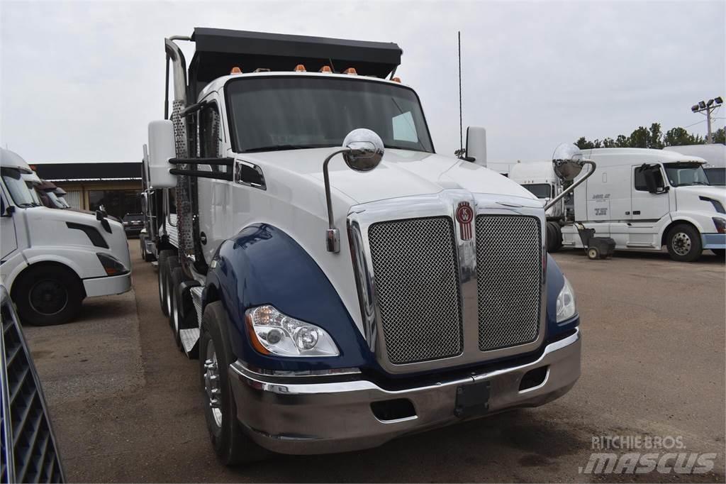 Kenworth T880 Грузовики-Самосвалы