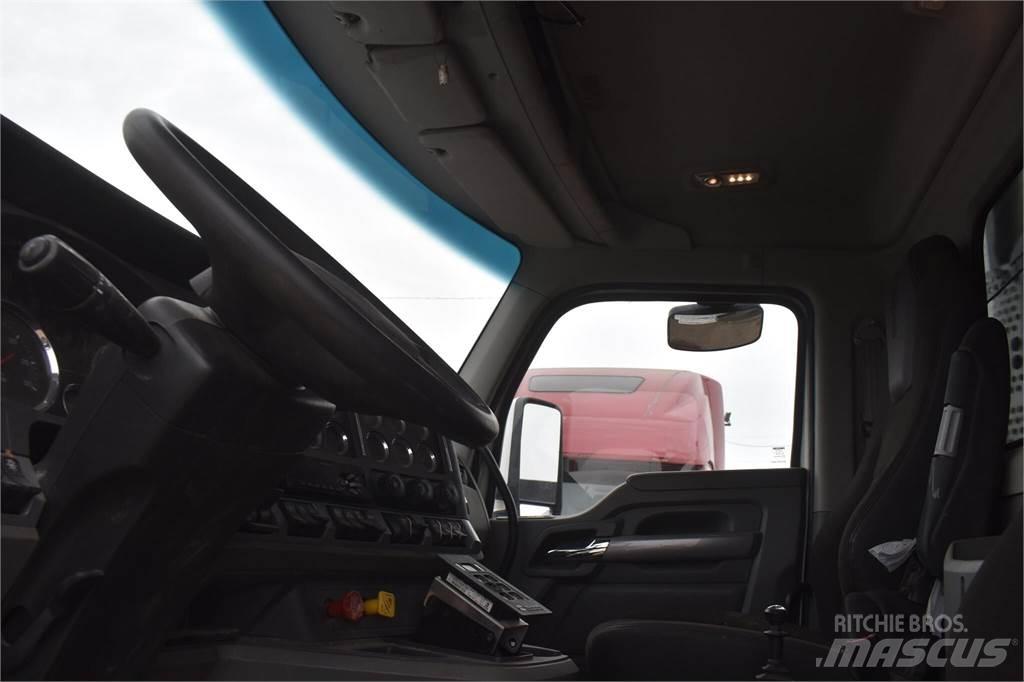 Kenworth T880 Грузовики-Самосвалы