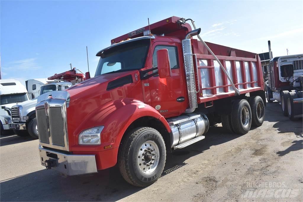 Kenworth T880 Грузовики-Самосвалы