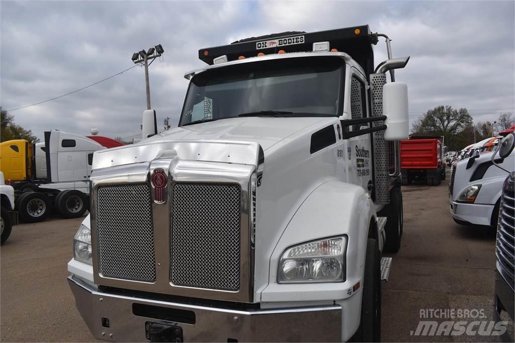 Kenworth T880 Грузовики-Самосвалы