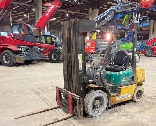 Komatsu FG25T-14 Другие складские механизмы