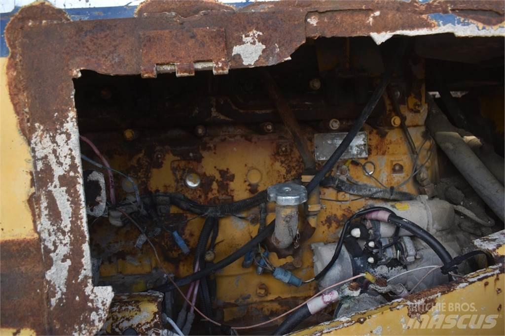 Komatsu WA420 Фронтальные погрузчики
