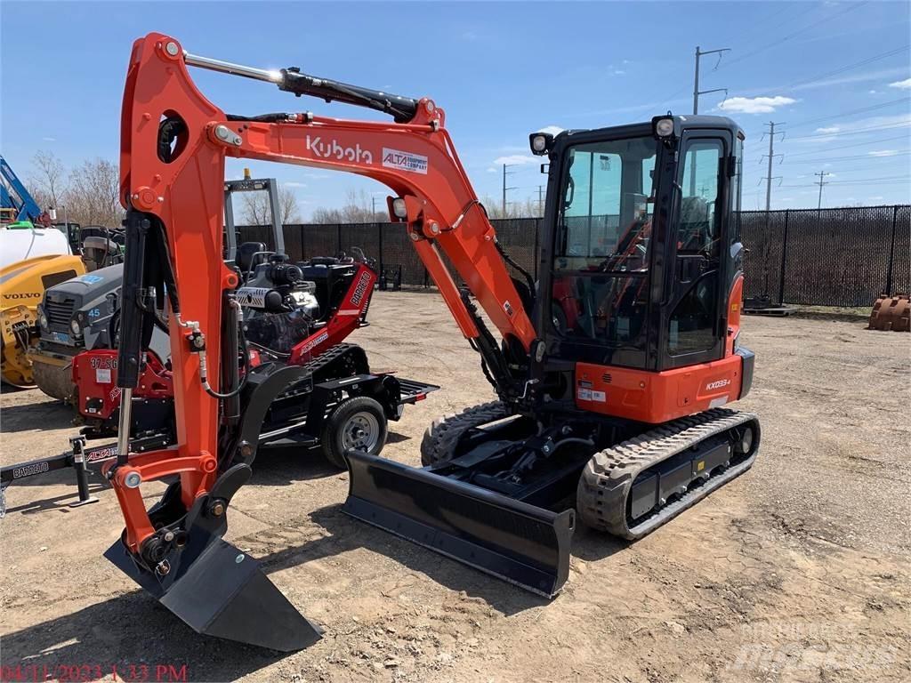 Kubota KX033-4 Мини-экскаваторы