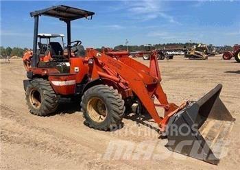Kubota R520 Фронтальные погрузчики