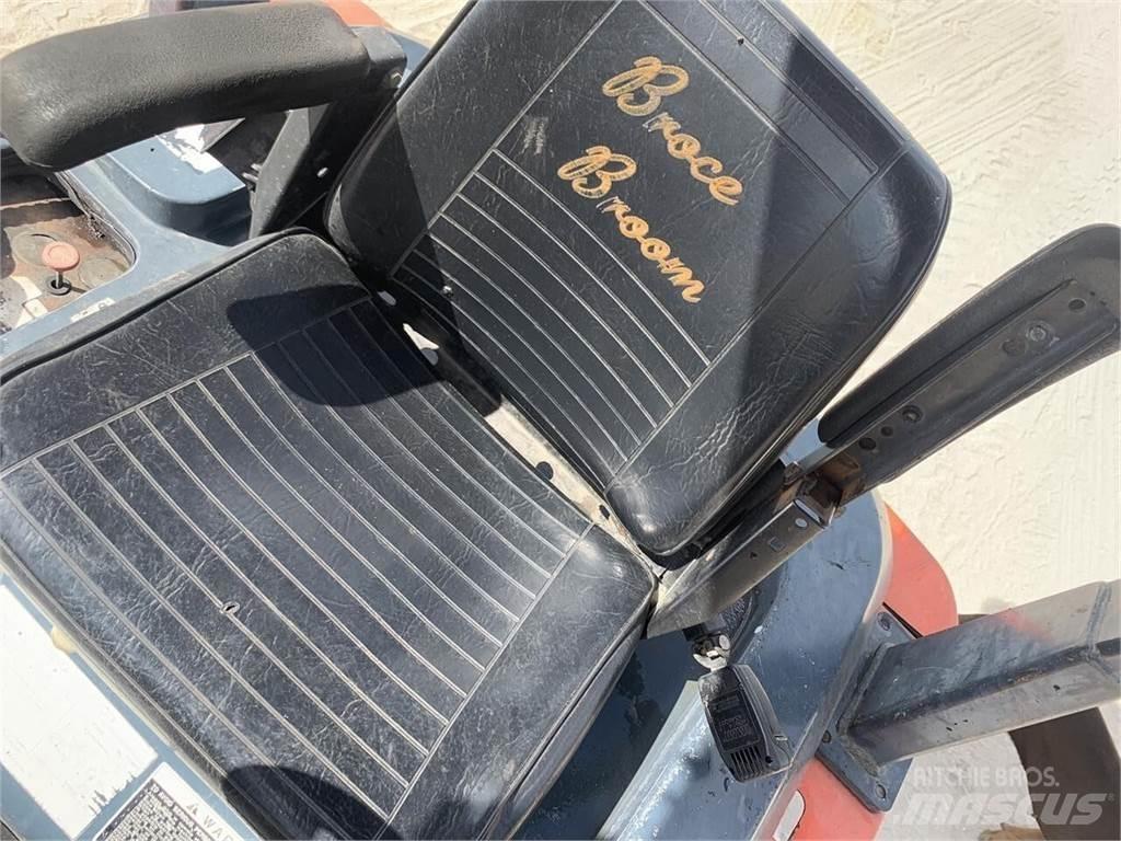 Kubota R520ST Фронтальные погрузчики