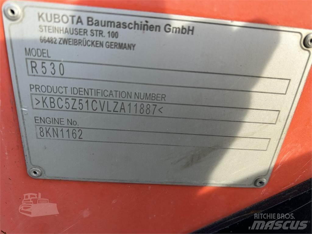 Kubota R530 Фронтальные погрузчики