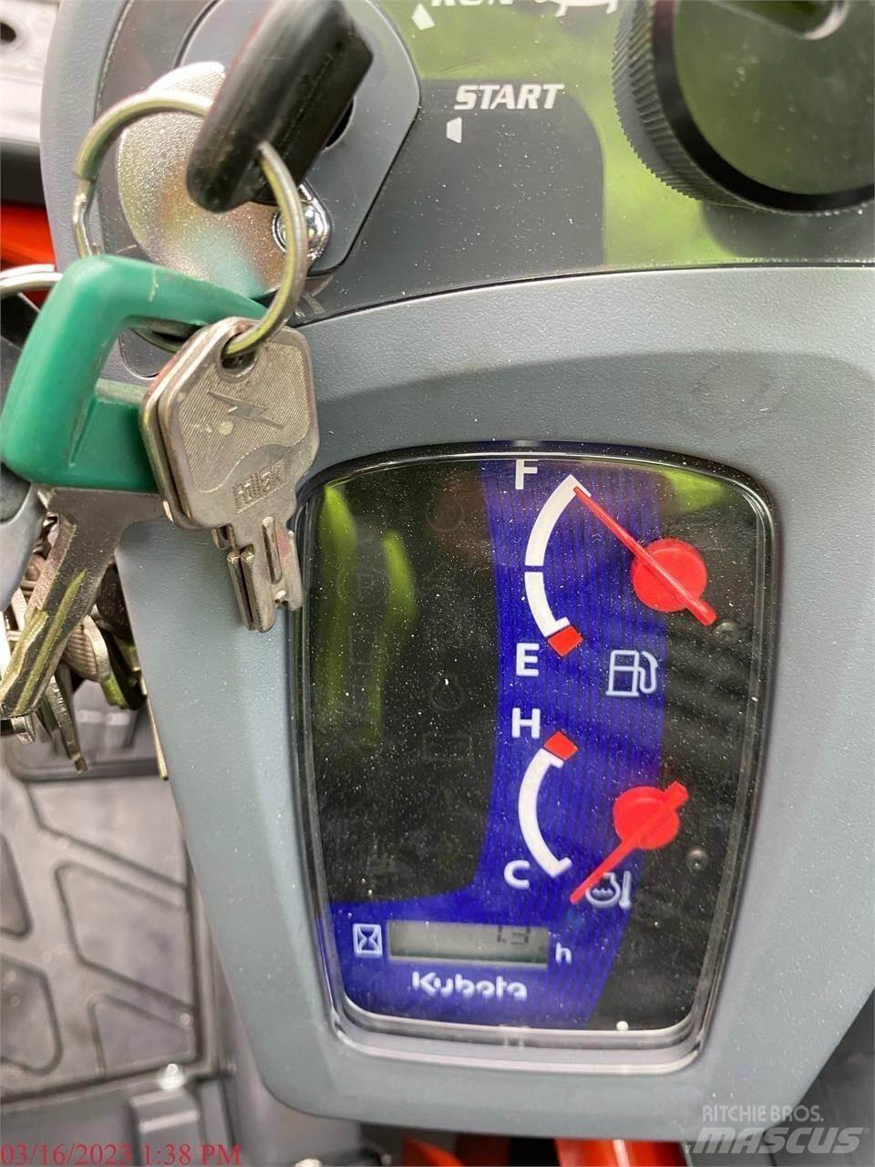 Kubota SSV75 Мини-погрузчики