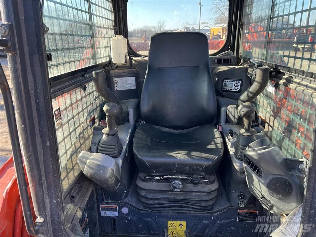 Kubota SVL75-2 Мини-погрузчики