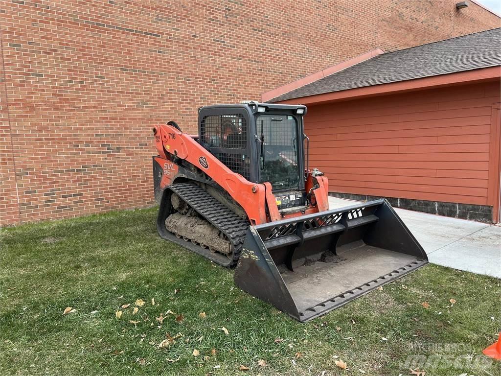 Kubota SVL95-2S Мини-погрузчики