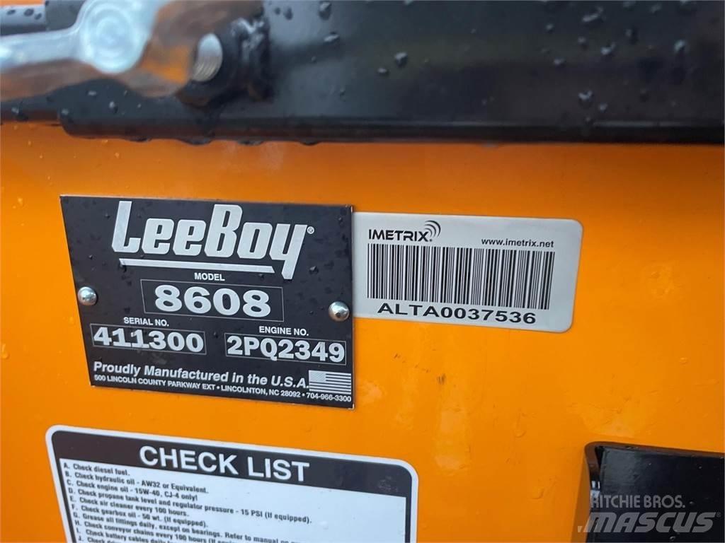 LeeBoy 8608 Асфальтоукладчики