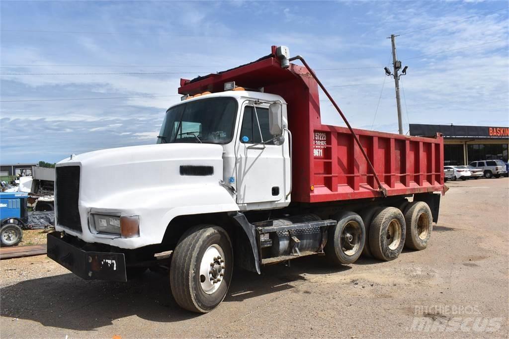 Mack CH613 Грузовики-Самосвалы