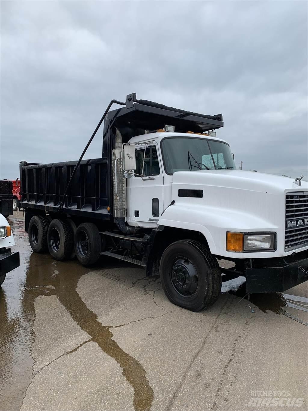 Mack CH613 Грузовики-Самосвалы