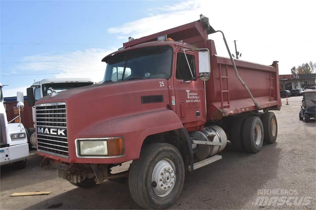 Mack CH613 Грузовики-Самосвалы