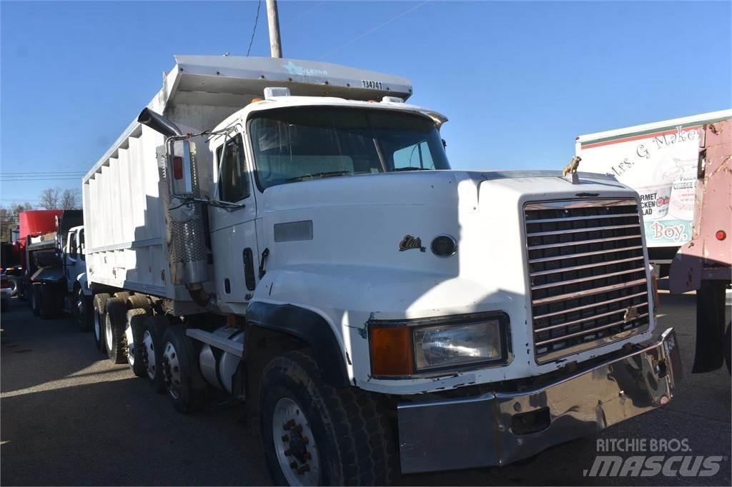 Mack CL713 Грузовики-Самосвалы