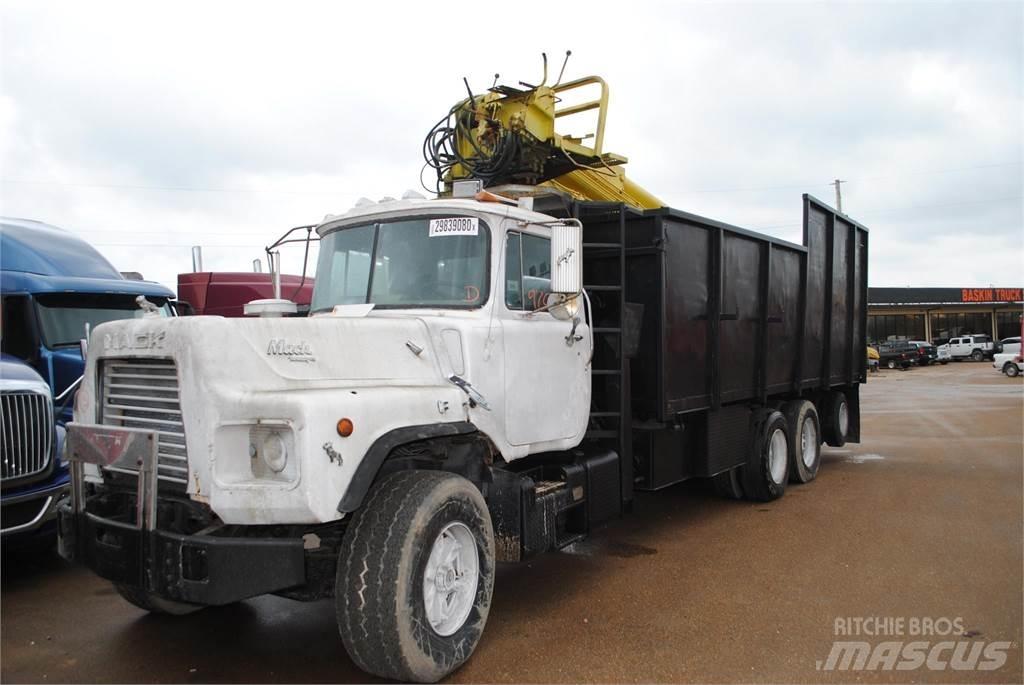 Mack DM690S Автомобильные краны