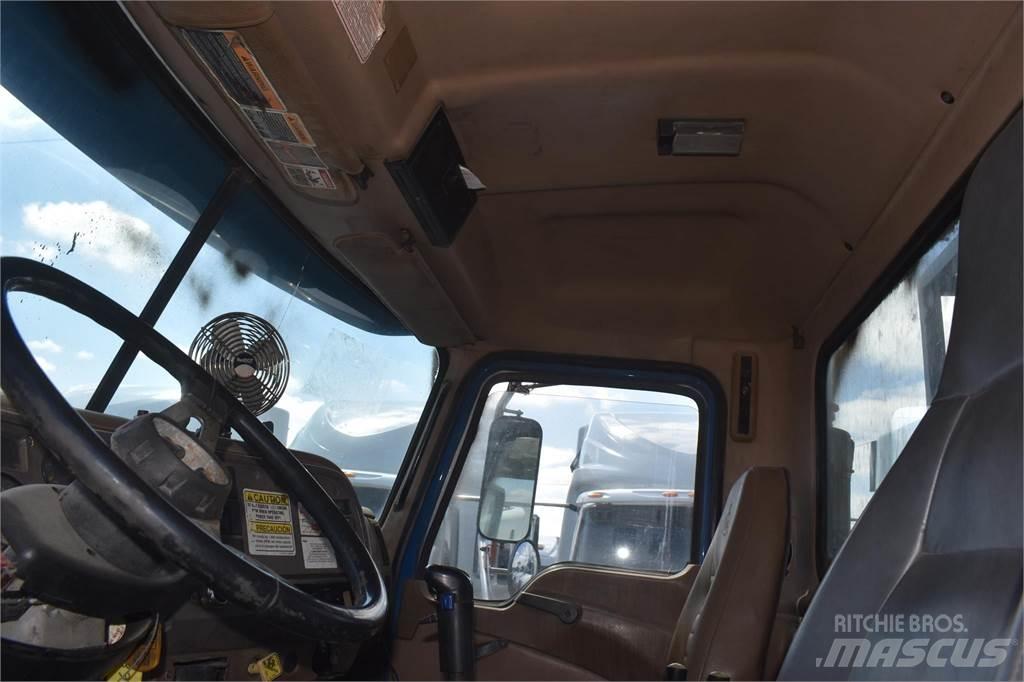 Mack GRANITE CV713 Автомобильные краны