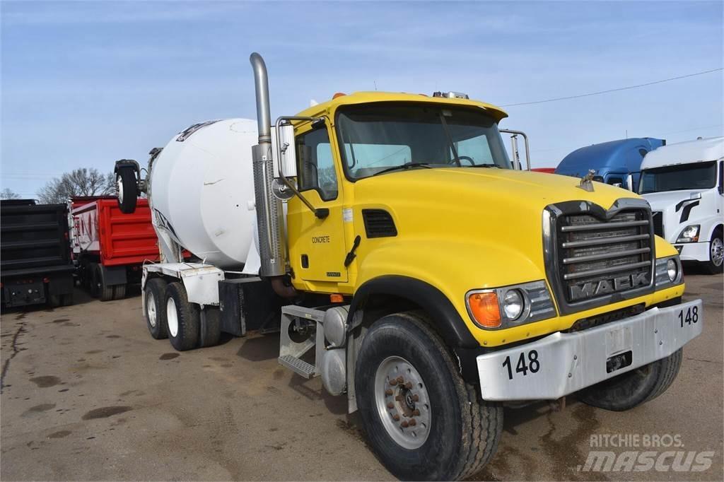 Mack GRANITE CV713 Автобетоносмесители
