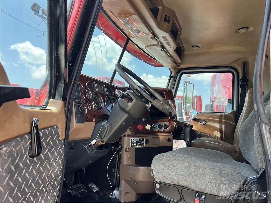 Mack GRANITE GU713 Грузовики-Самосвалы