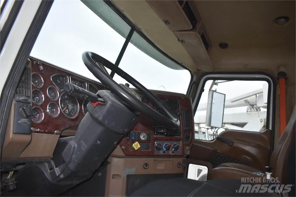 Mack GRANITE GU713 Грузовики-Самосвалы