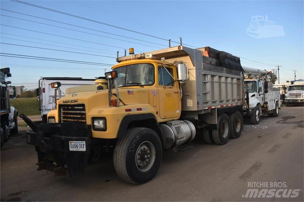 Mack RD688S Грузовики-Самосвалы