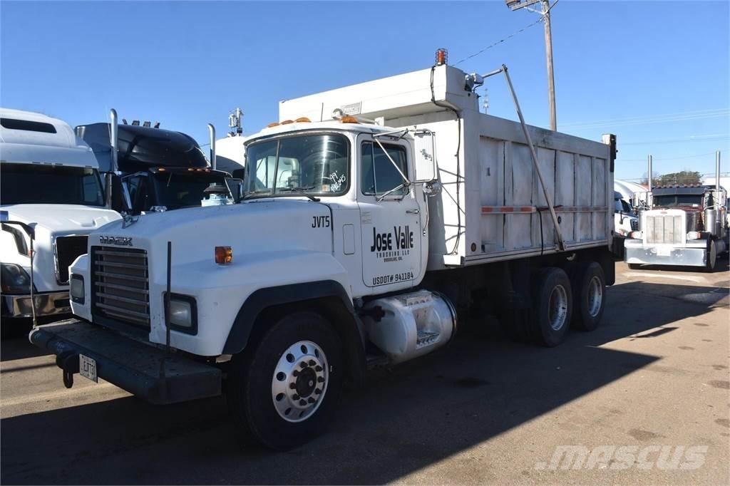 Mack RD688S Грузовики-Самосвалы