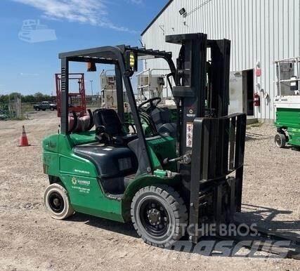 Mitsubishi FG25N Другие складские механизмы