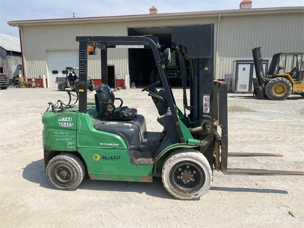 Mitsubishi FG30N Другие складские механизмы