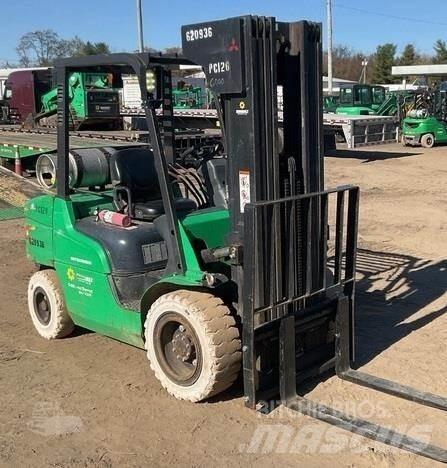 Mitsubishi FG30N Другие складские механизмы