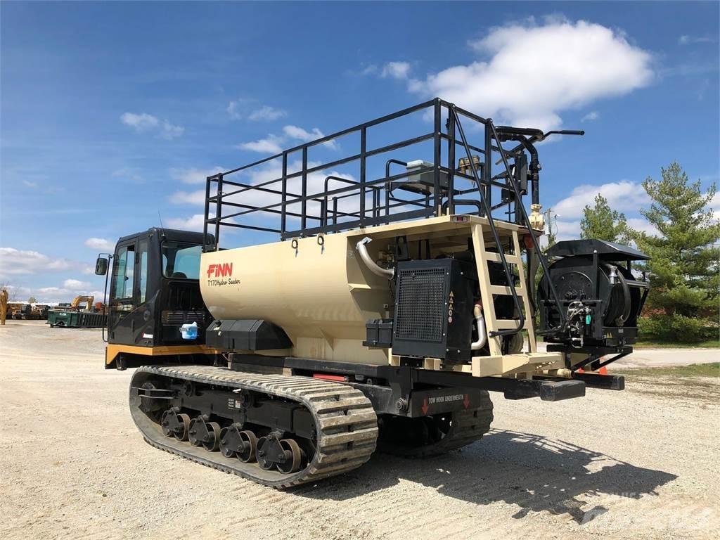 Morooka MST2200VD Гусеничные самосвалы