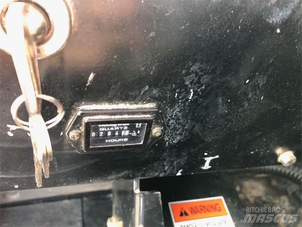 Morooka MST800VD Гусеничные самосвалы