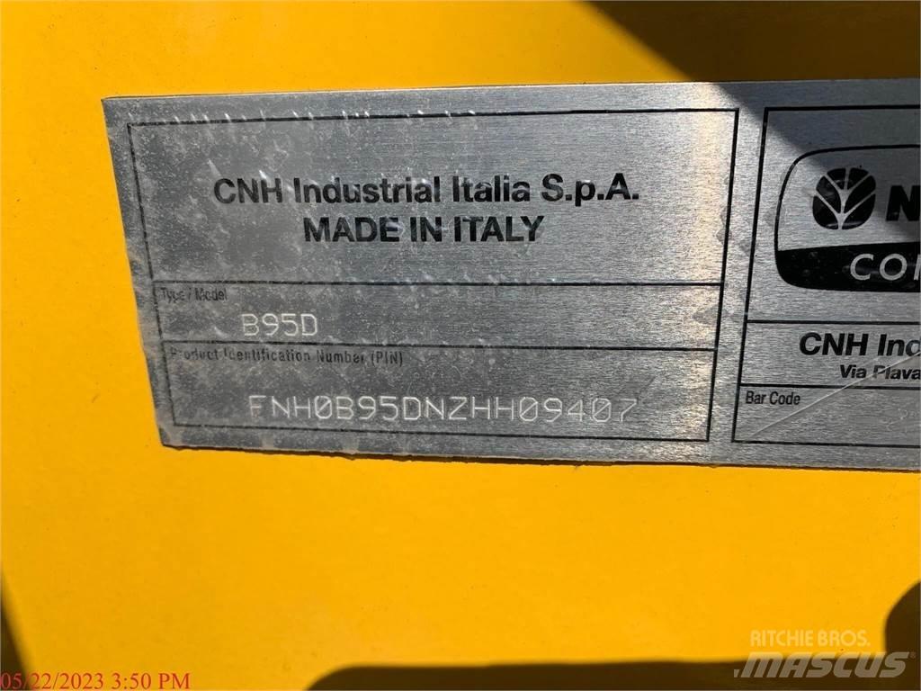 New Holland B95D Экскаваторы-погрузчики