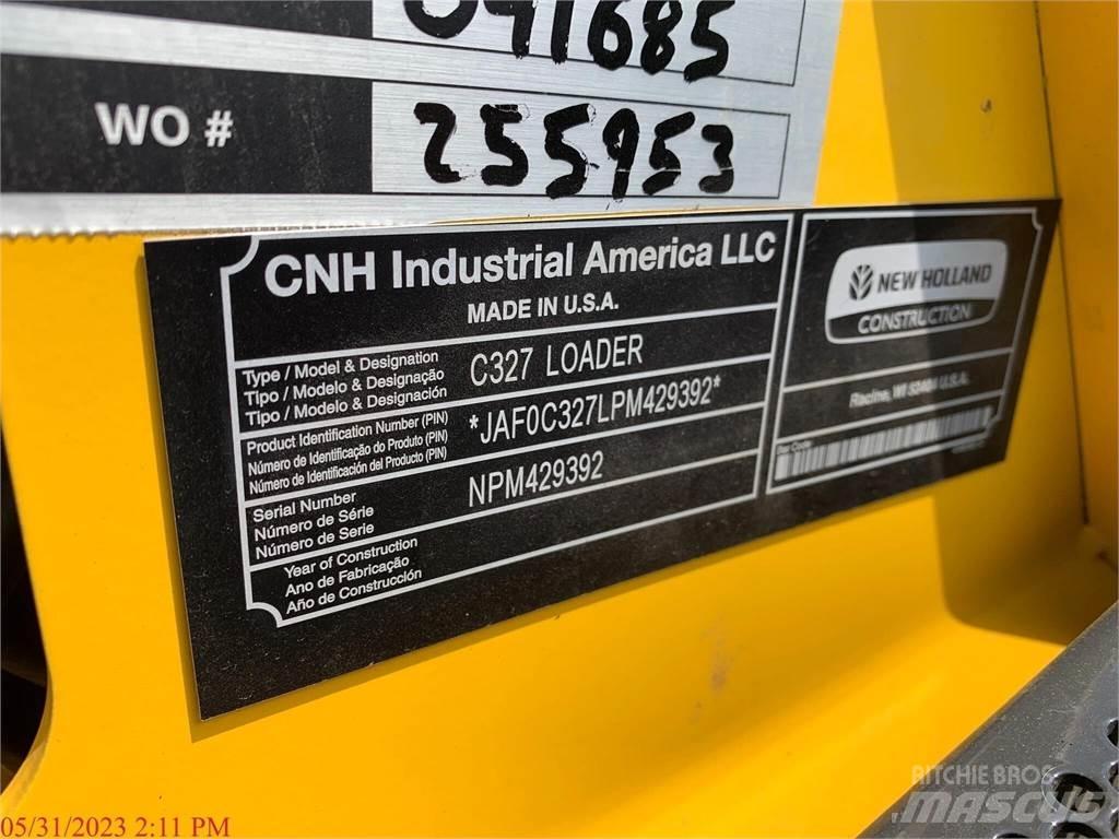 New Holland C327 Мини-погрузчики