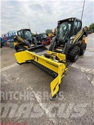 New Holland L328 Мини-погрузчики