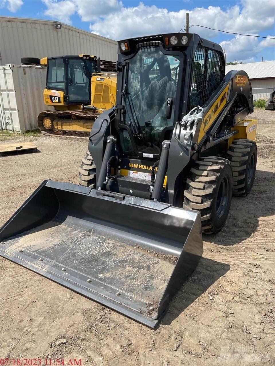 New Holland L328 Мини-погрузчики
