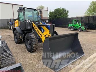 New Holland W80C Фронтальные погрузчики