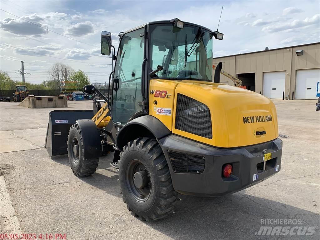 New Holland W80C Фронтальные погрузчики