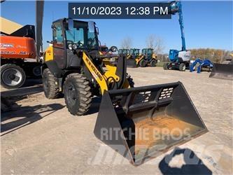 New Holland W80C Фронтальные погрузчики