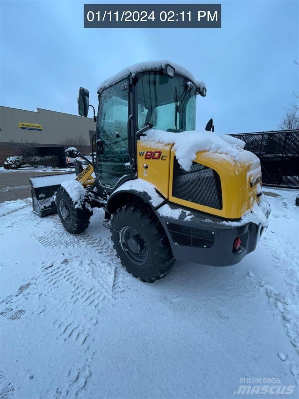 New Holland W80C Фронтальные погрузчики