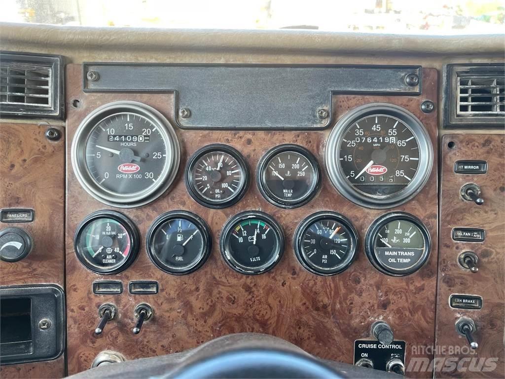 Peterbilt 335 Поливочные машины