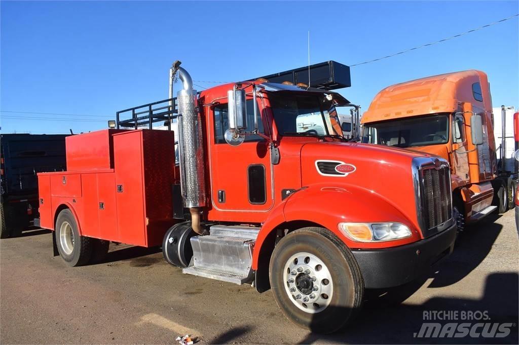 Peterbilt 337 Комбинированные дорожные машины