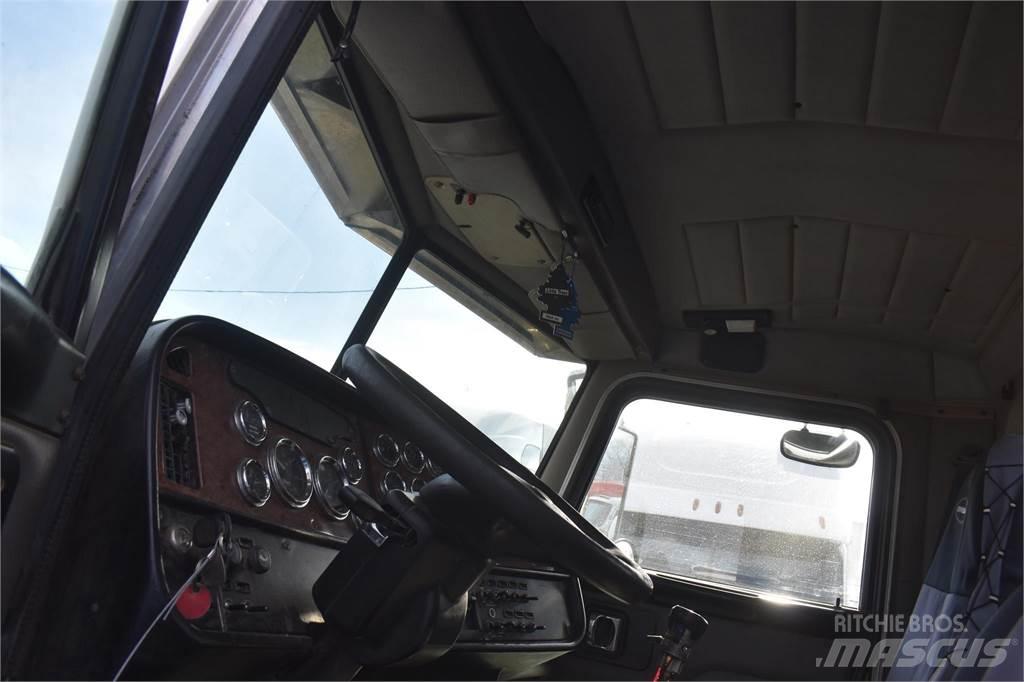 Peterbilt 357 Грузовики-Самосвалы