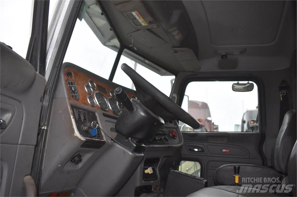 Peterbilt 365 Грузовики-Самосвалы
