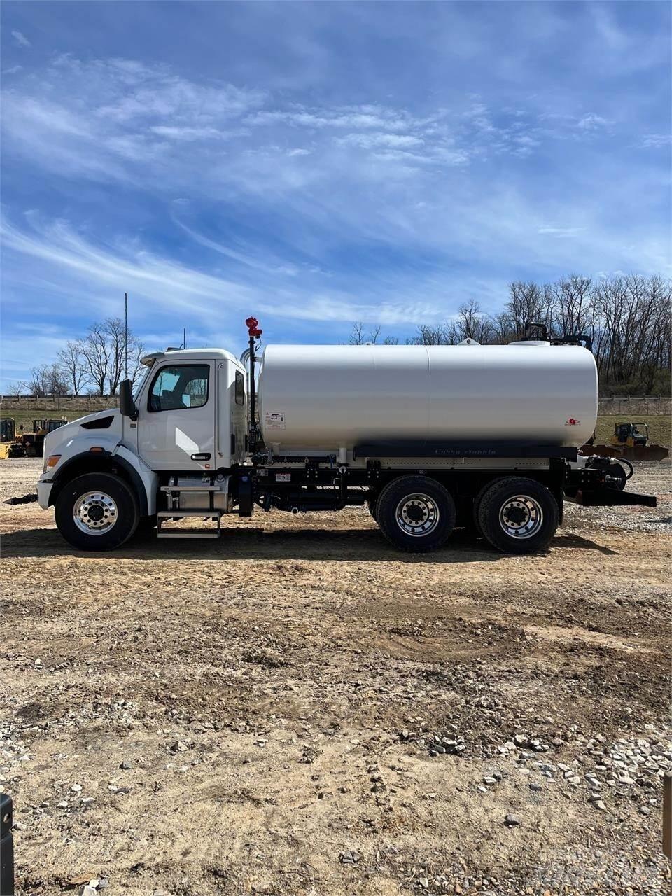 Peterbilt 548 Строительная техника - Другие