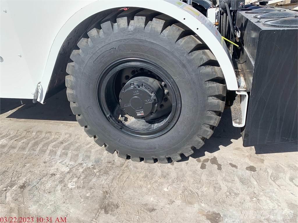Roadtec MTV1100E Машины для перевозки материалов